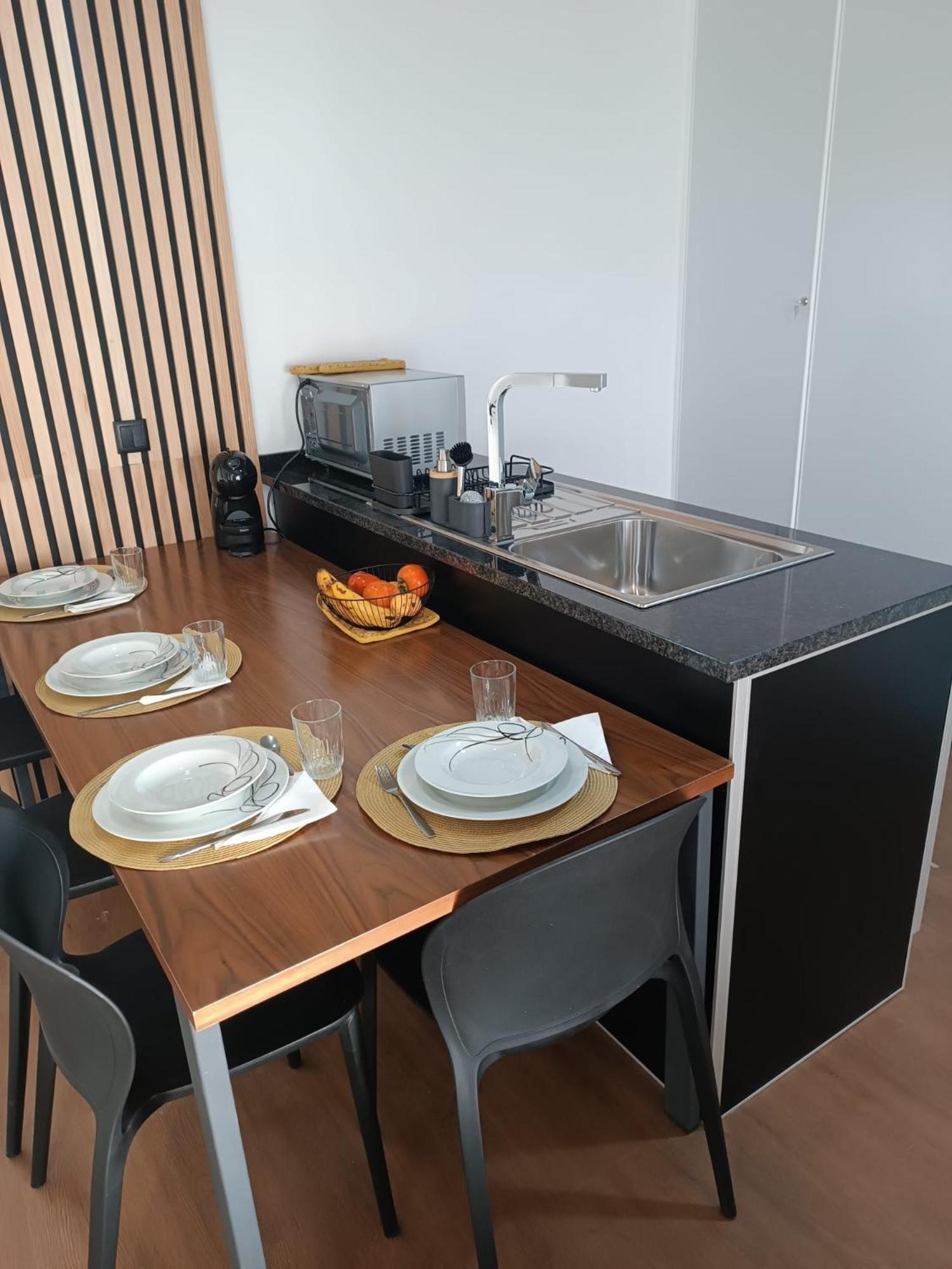 Kings B&B Eiras Caniço Eksteriør billede